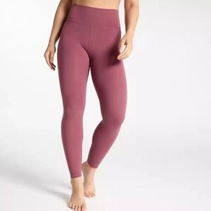 Calia Women's Inspire High Rise 7/8 Legging Size XS. Color Mauveberry